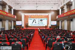 Chương trình chia sẻ kỹ năng chăm sóc sức khỏe cho nữ sinh viên khóa K61 Trường Đại học Thương mại