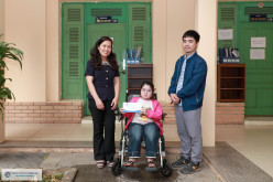 Lan tỏa yêu thương – Trường Đại học Thương mại trao học bổng hỗ trợ sinh viên có hoàn cảnh đặc biệt khó khăn