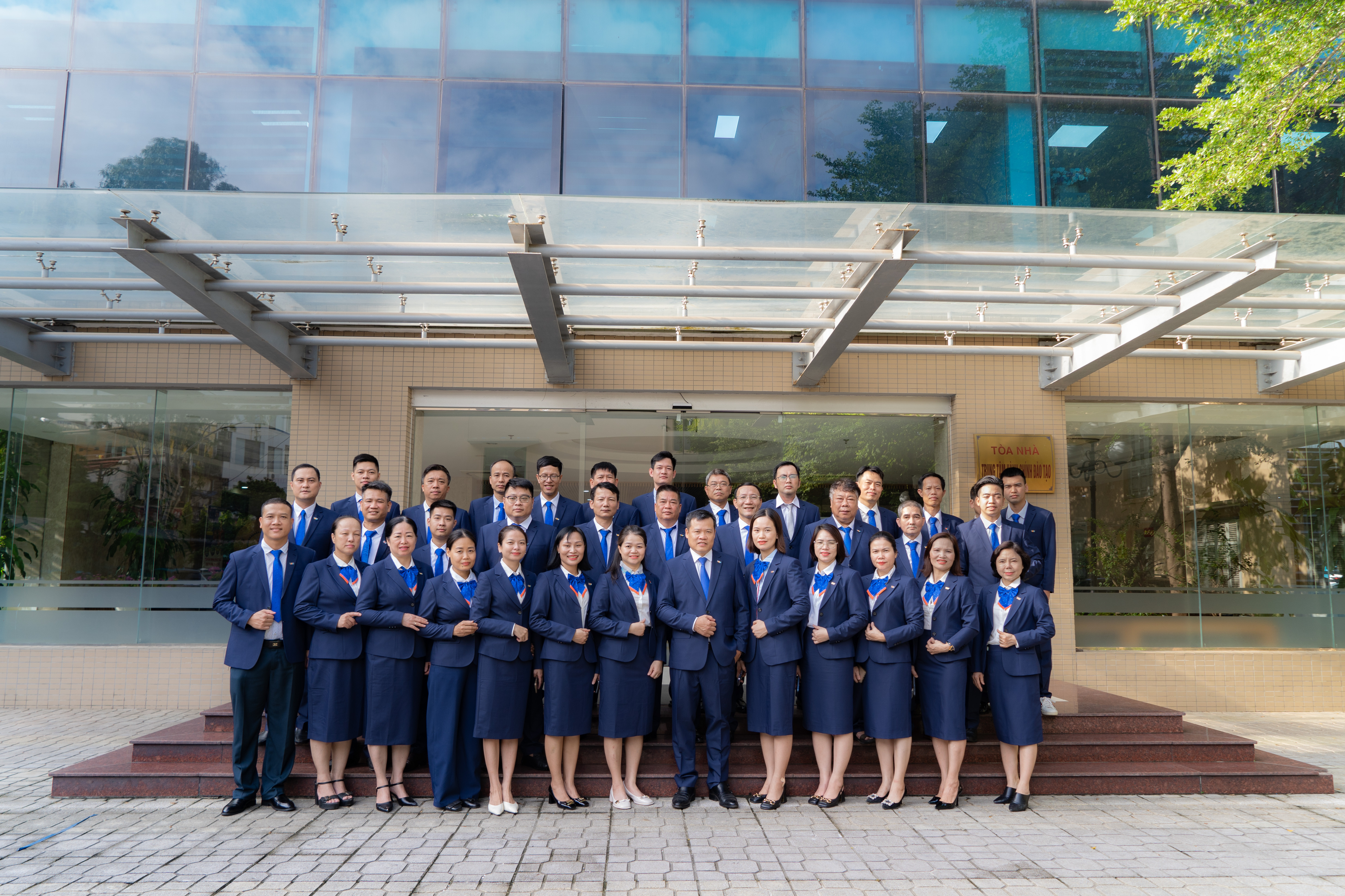 Phòng Quản trị cơ sở vật chất tổ chức Hội nghị viên chức năm học 2025-2026